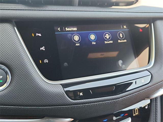 new 2025 Cadillac XT5 car, priced at $65,230