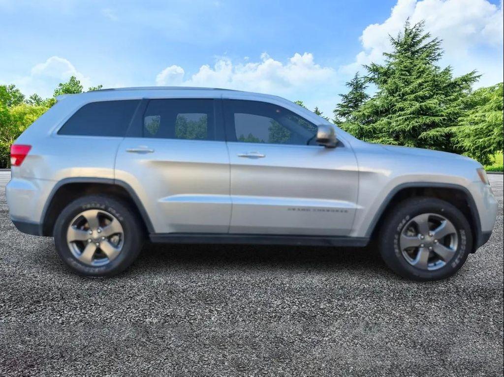 used 2013 Jeep Grand Cherokee car, priced at $11,895