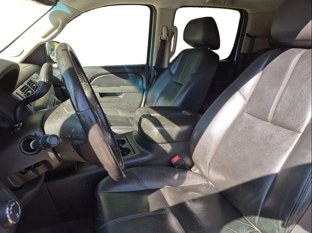 used 2011 Chevrolet Suburban car, priced at $11,995