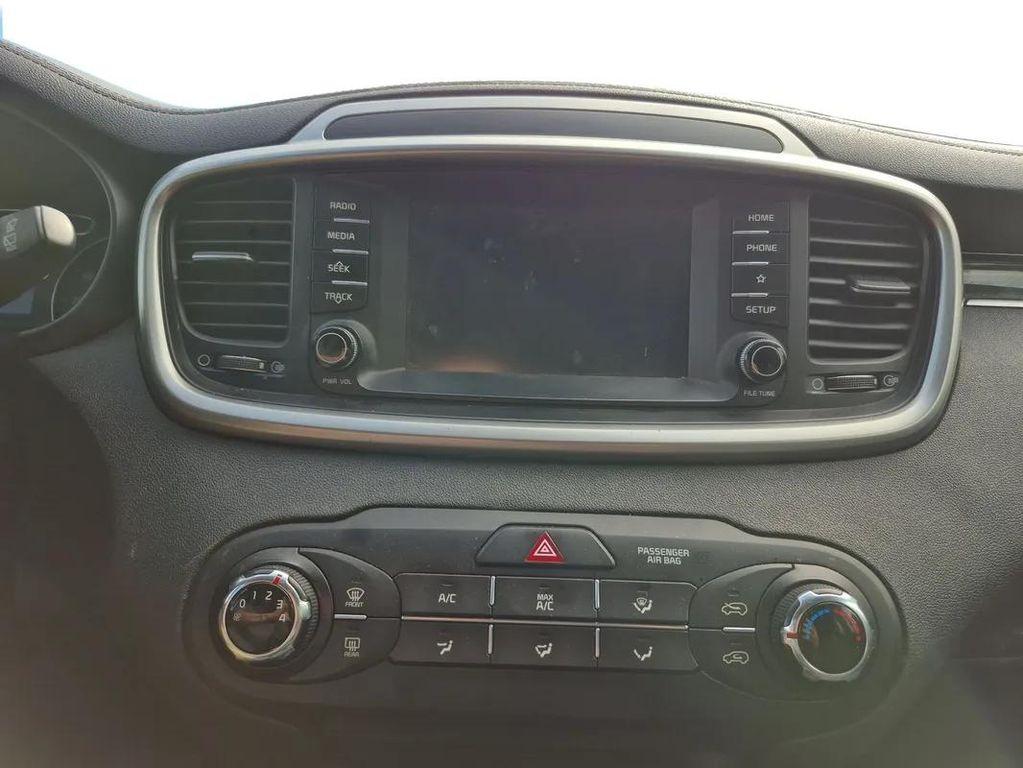 used 2020 Kia Sorento car, priced at $14,895