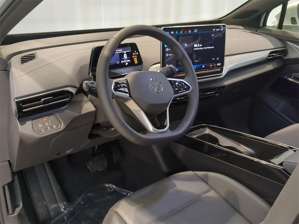 new 2025 Volkswagen ID.4 car, priced at $51,420