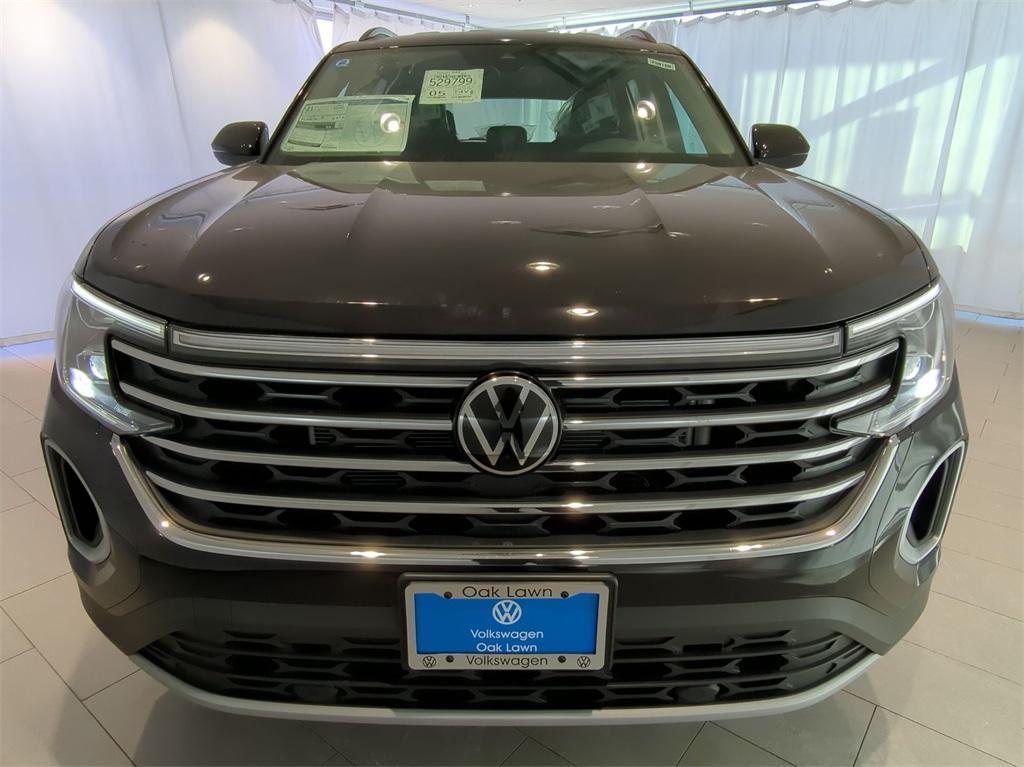 new 2025 Volkswagen Atlas car, priced at $38,636