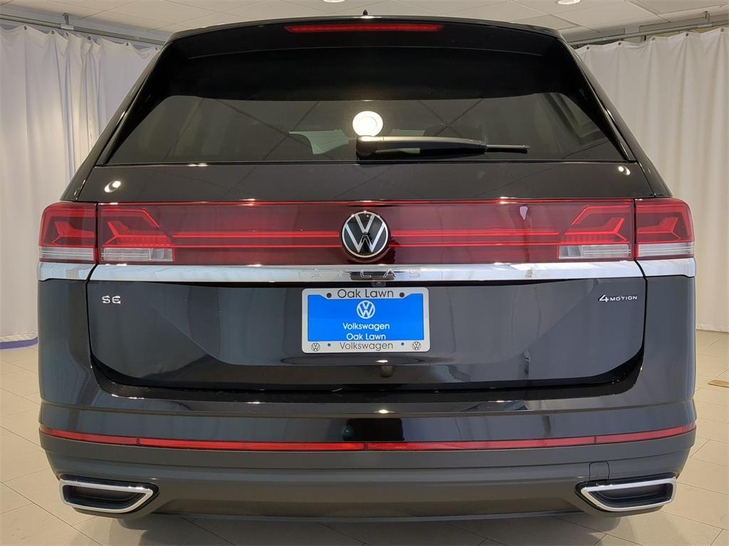 new 2025 Volkswagen Atlas car, priced at $38,636