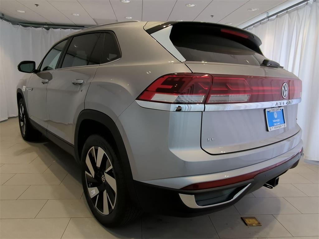 new 2024 Volkswagen Atlas Cross Sport car, priced at $39,360