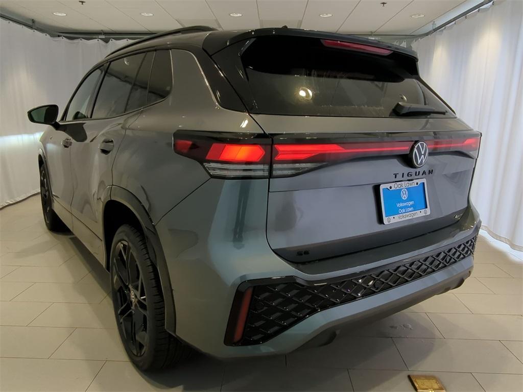 new 2025 Volkswagen Tiguan car, priced at $38,061