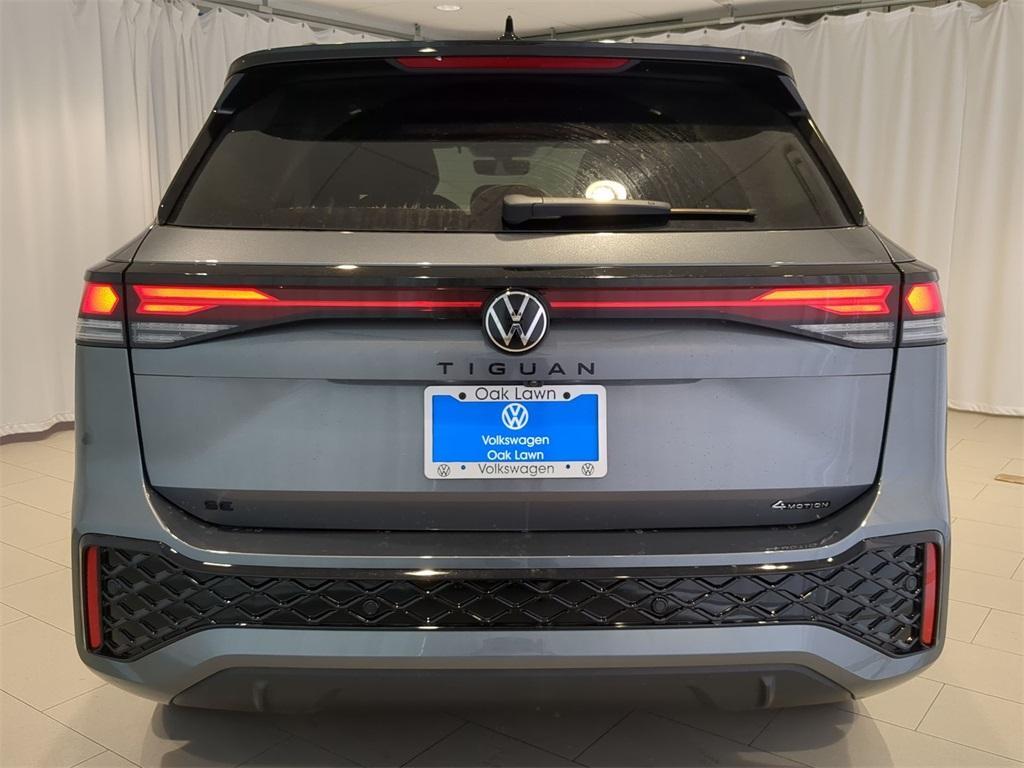 new 2025 Volkswagen Tiguan car, priced at $38,061