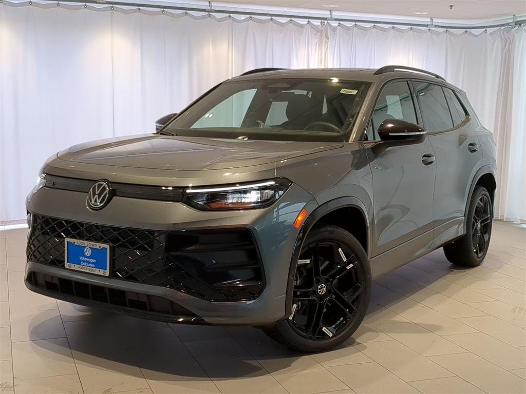 new 2025 Volkswagen Tiguan car, priced at $38,061