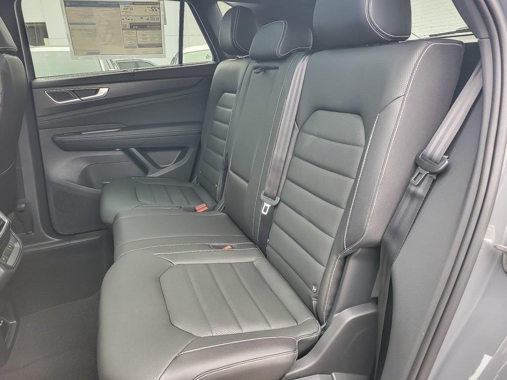 new 2026 Volkswagen Atlas Cross Sport car, priced at $49,158