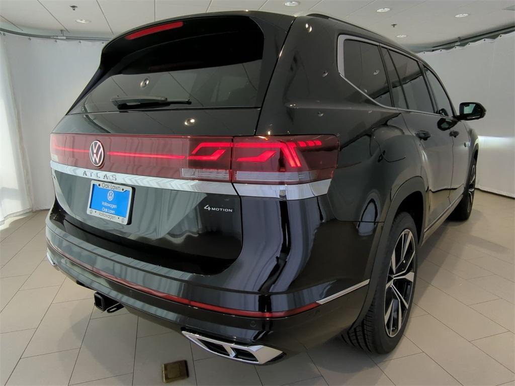new 2025 Volkswagen Atlas car, priced at $52,009