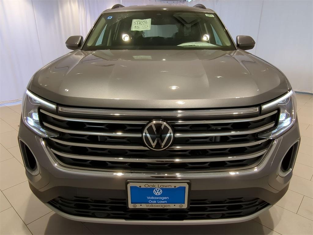 new 2025 Volkswagen Atlas car, priced at $39,006