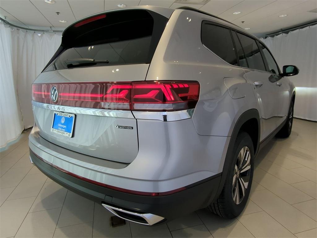 new 2025 Volkswagen Atlas car, priced at $38,367