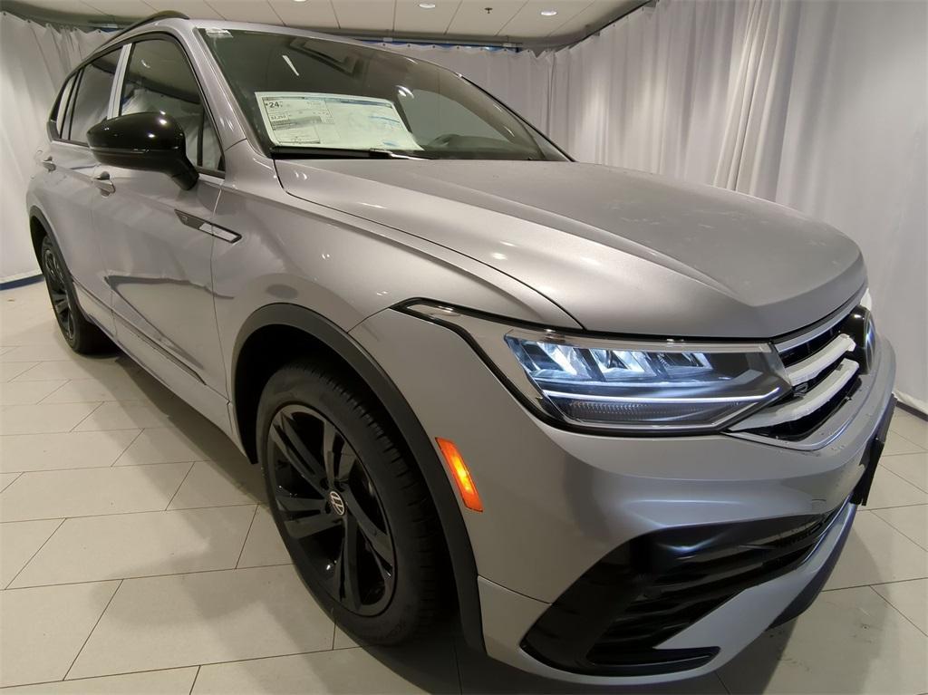 new 2024 Volkswagen Tiguan car, priced at $33,911