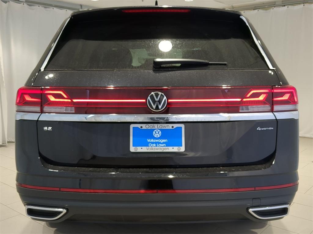 new 2025 Volkswagen Atlas car, priced at $38,636