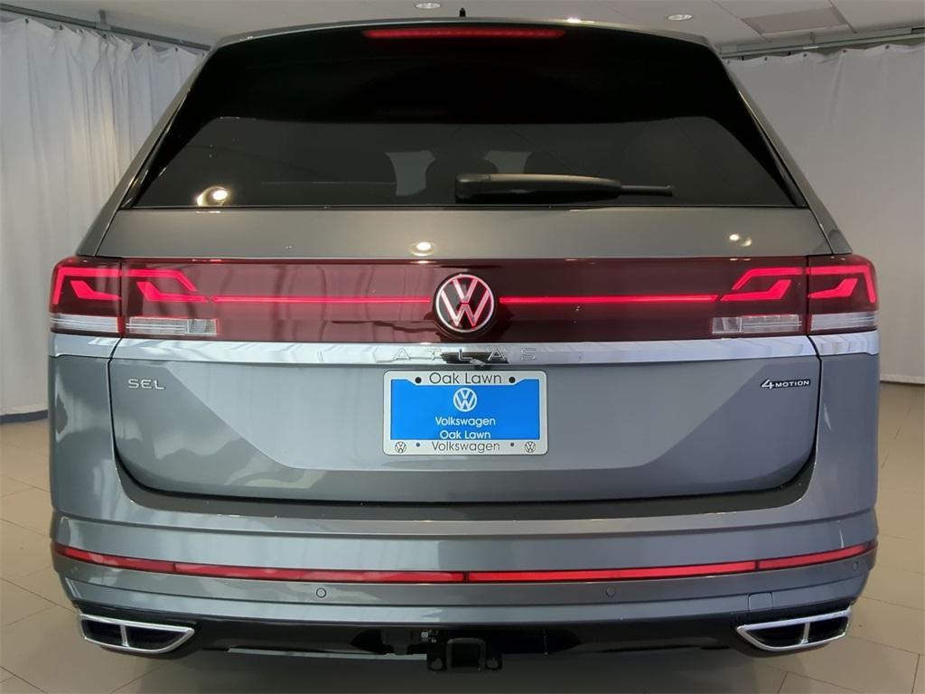 new 2025 Volkswagen Atlas car, priced at $51,342