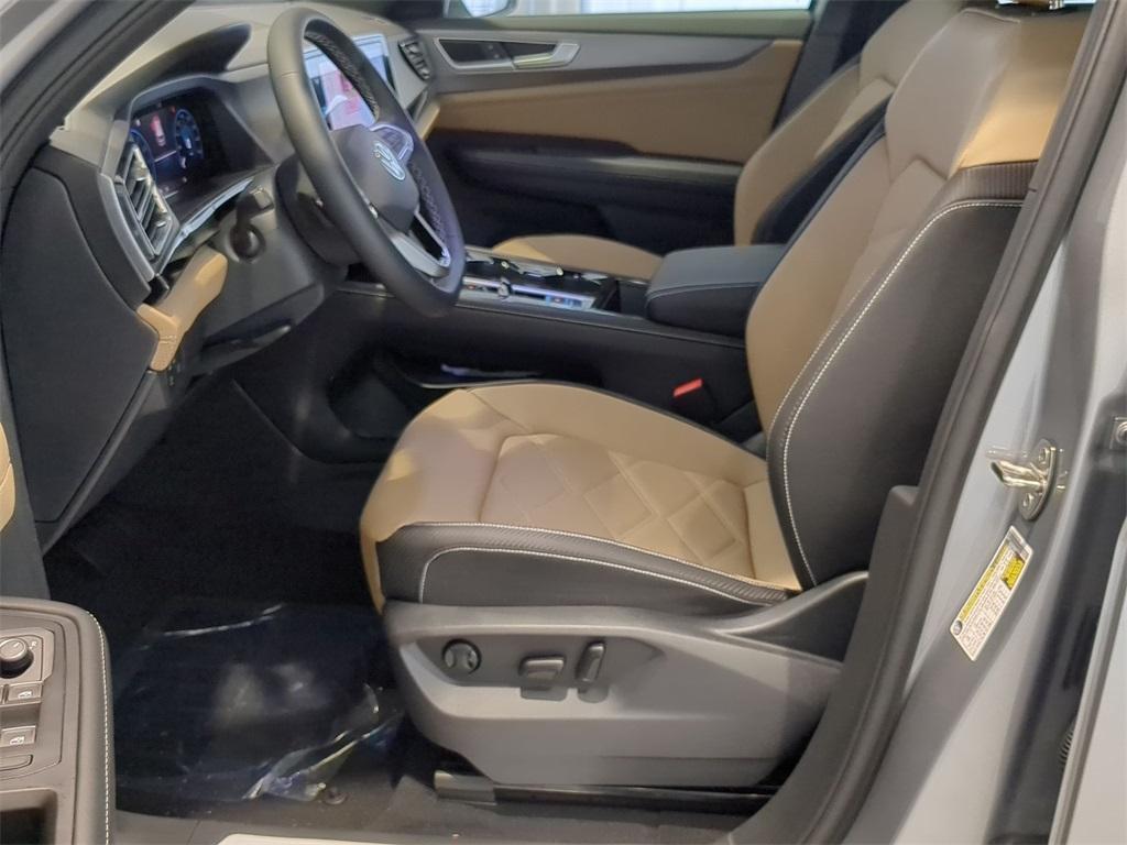 new 2025 Volkswagen Atlas Cross Sport car, priced at $43,655