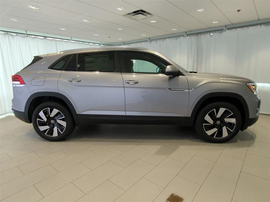 new 2025 Volkswagen Atlas Cross Sport car, priced at $43,655