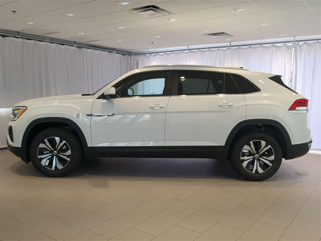 new 2025 Volkswagen Atlas Cross Sport car, priced at $37,020