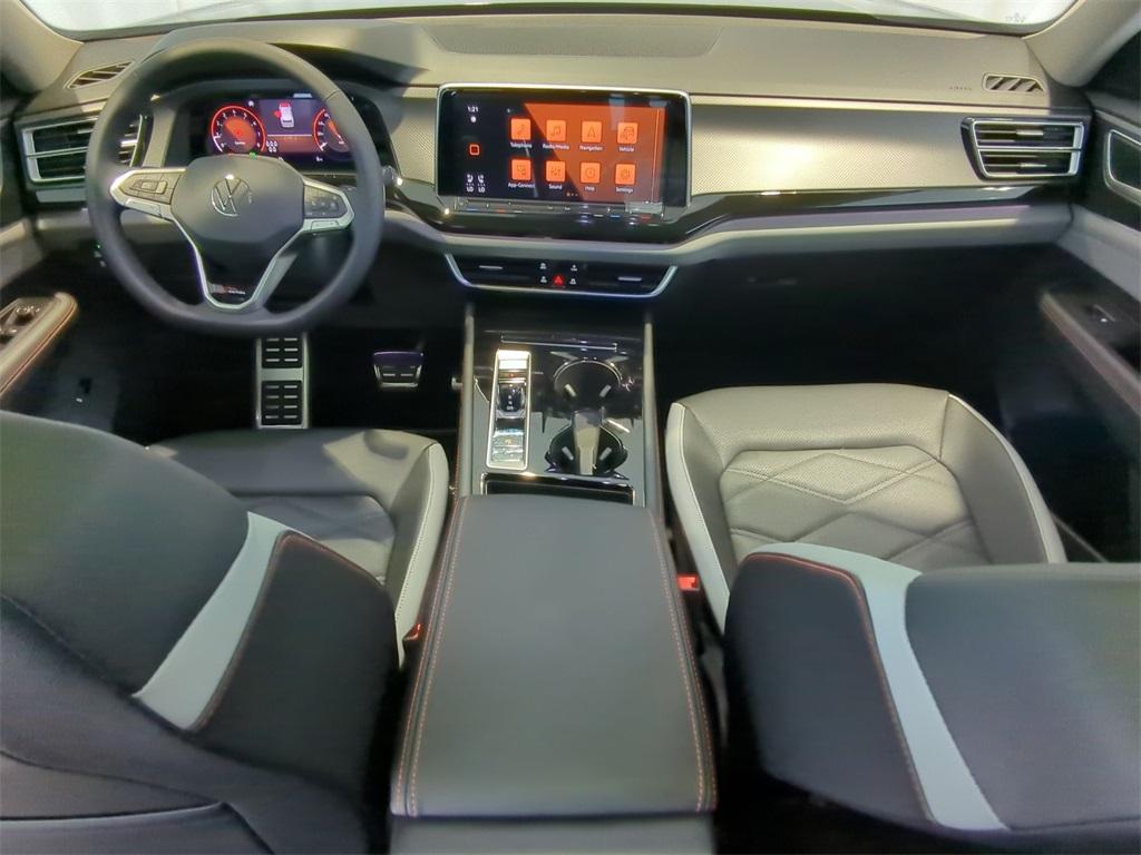 new 2025 Volkswagen Atlas car, priced at $43,764