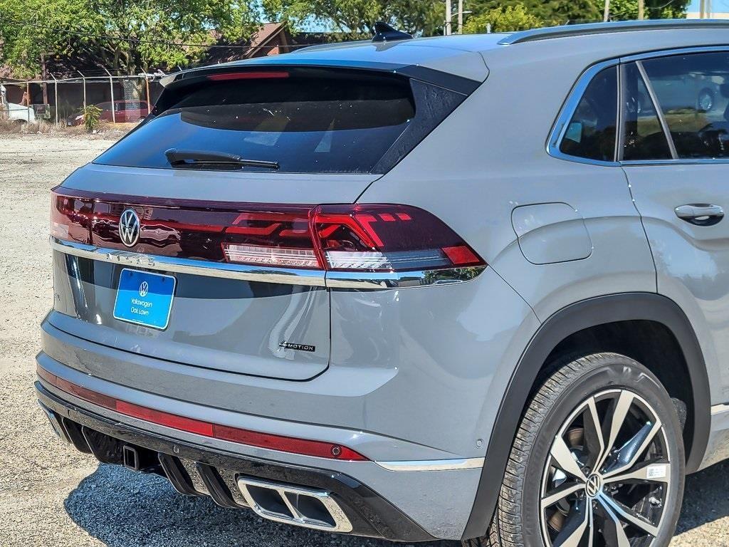 new 2026 Volkswagen Atlas Cross Sport car, priced at $53,711