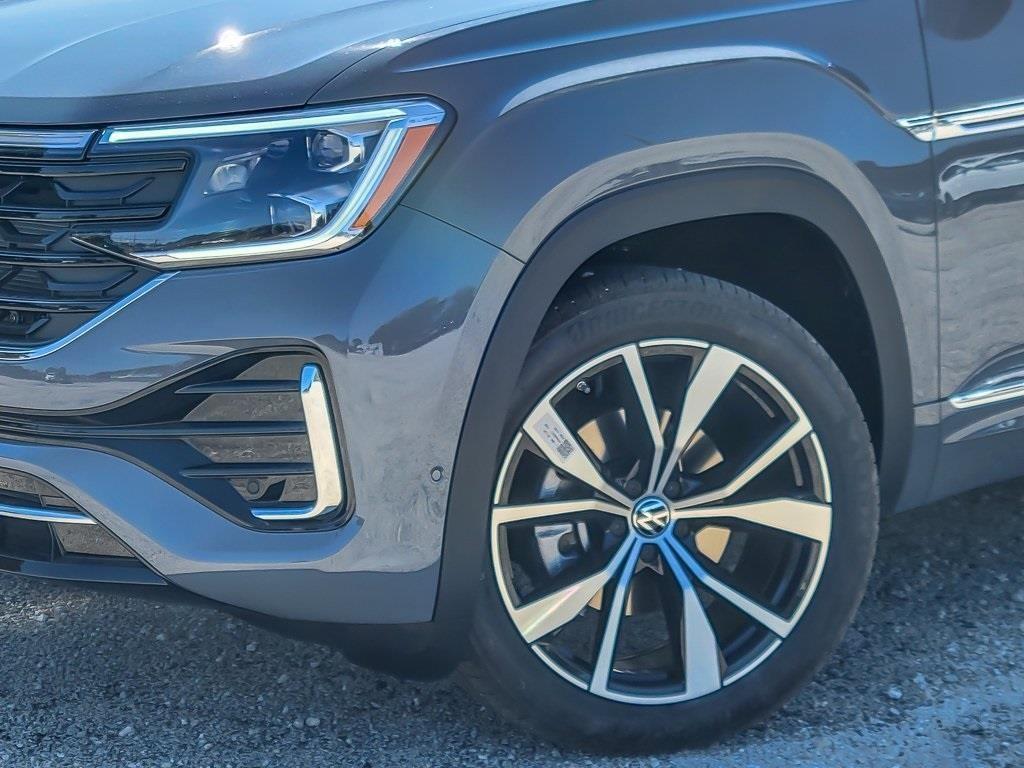 new 2026 Volkswagen Atlas Cross Sport car, priced at $53,711