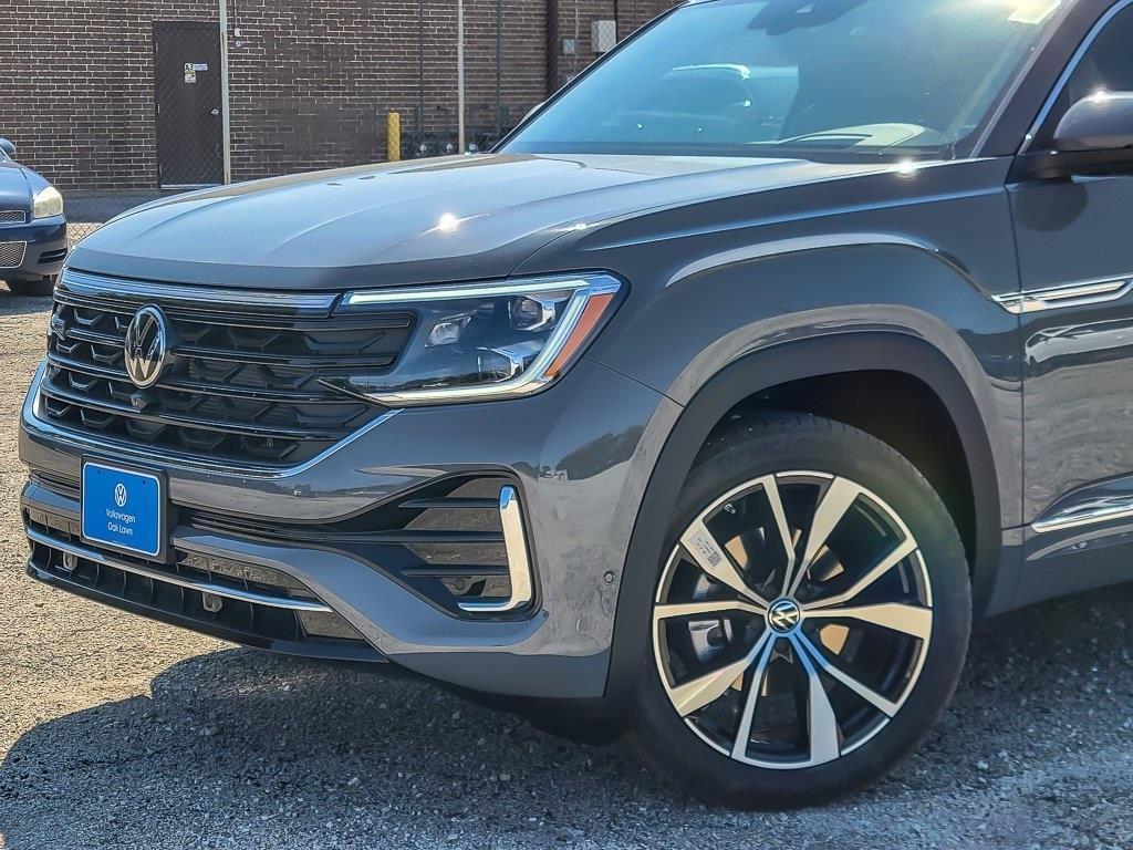 new 2026 Volkswagen Atlas Cross Sport car, priced at $53,711