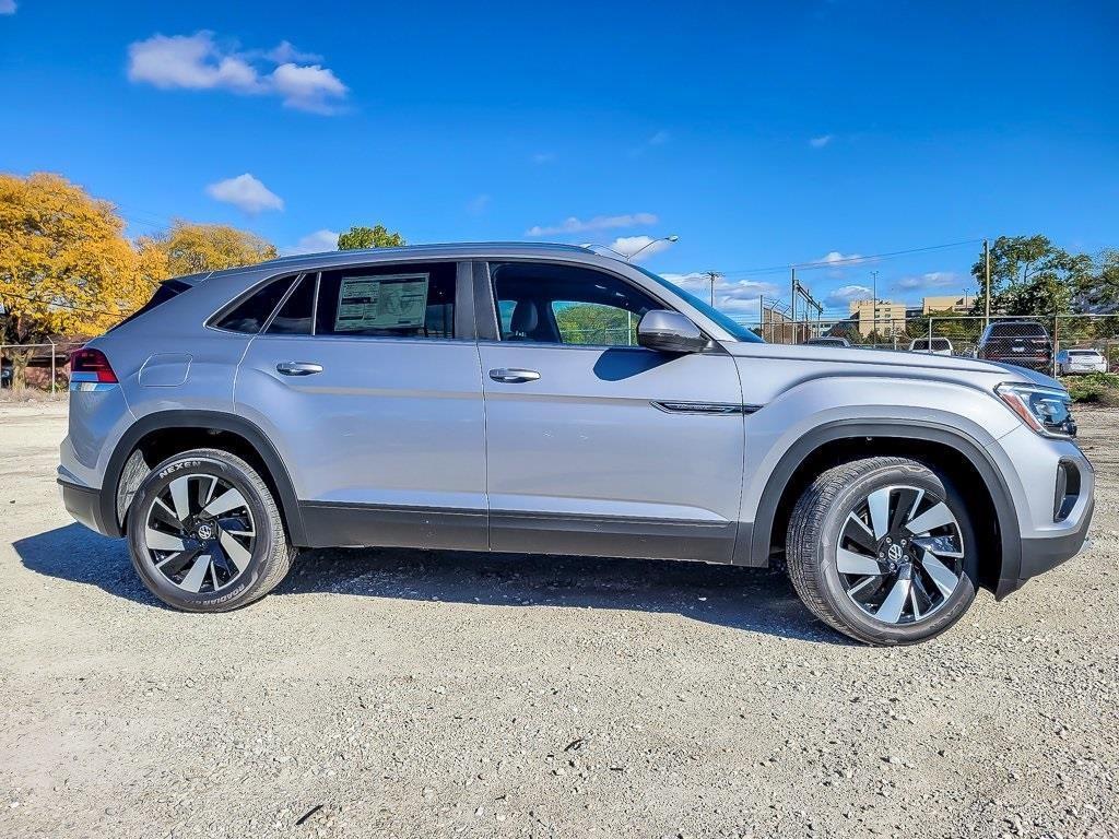 new 2026 Volkswagen Atlas Cross Sport car, priced at $45,894
