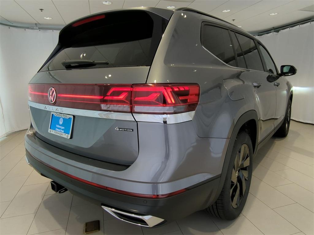 new 2025 Volkswagen Atlas car, priced at $44,043
