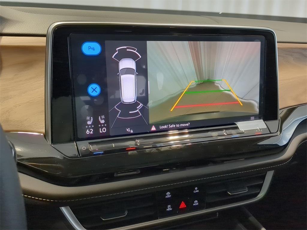 new 2025 Volkswagen Atlas car, priced at $43,043