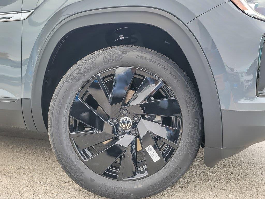 new 2026 Volkswagen Atlas Cross Sport car, priced at $46,526