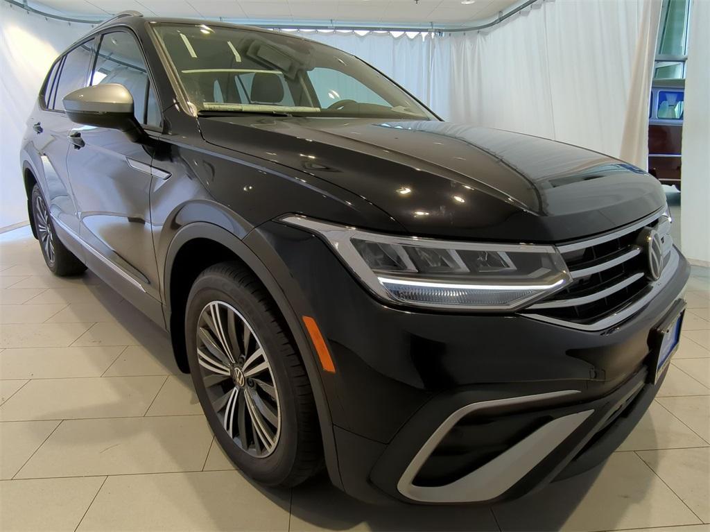 new 2024 Volkswagen Tiguan car, priced at $31,468