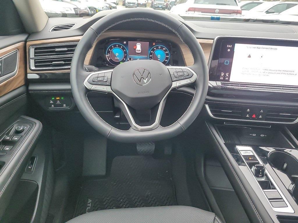 new 2026 Volkswagen Atlas car, priced at $46,375