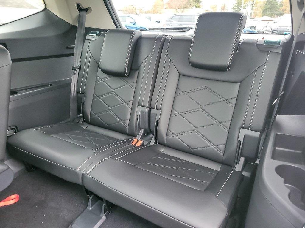 new 2026 Volkswagen Atlas car, priced at $46,375