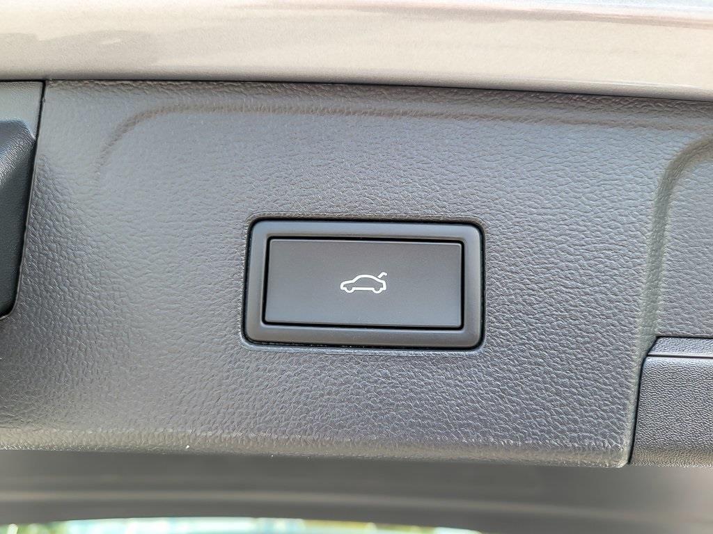 new 2026 Volkswagen Atlas car, priced at $53,974