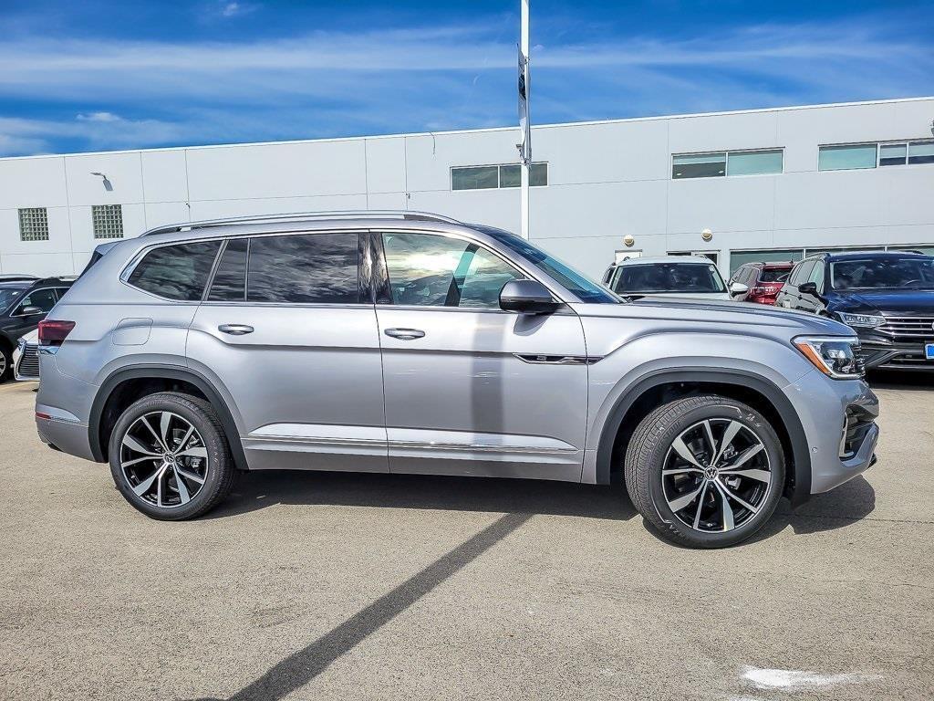 new 2026 Volkswagen Atlas car, priced at $53,974