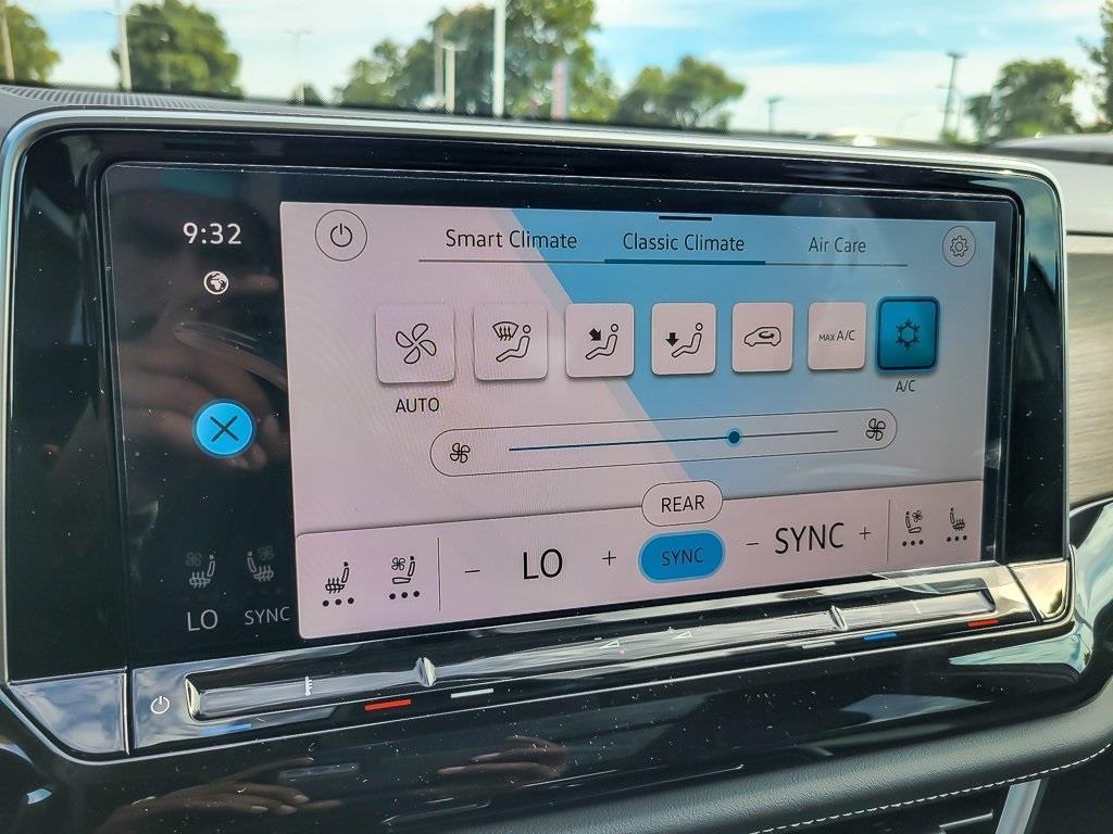 new 2026 Volkswagen Atlas car, priced at $53,974