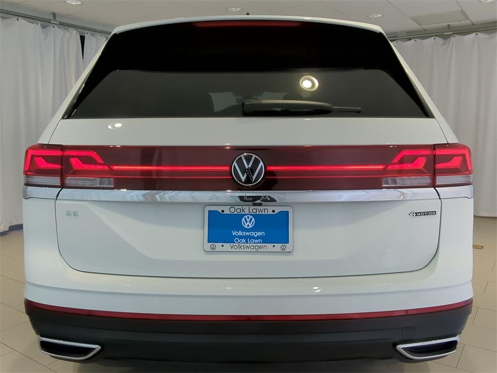new 2025 Volkswagen Atlas car, priced at $38,867