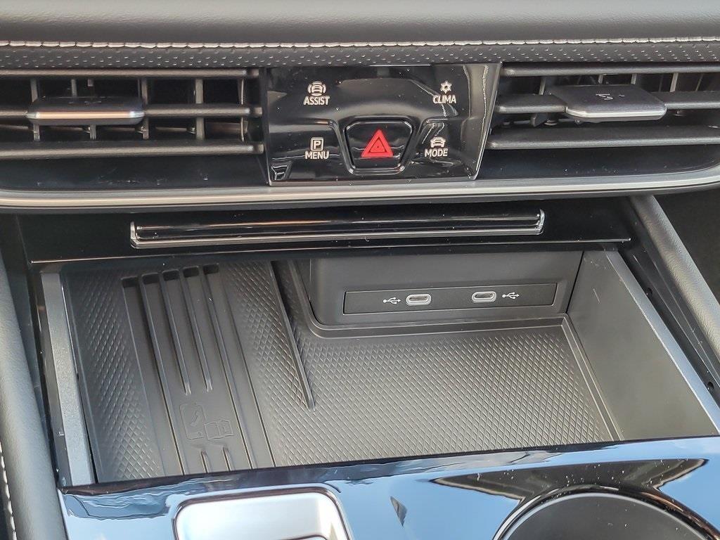 new 2026 Volkswagen Atlas car, priced at $46,525