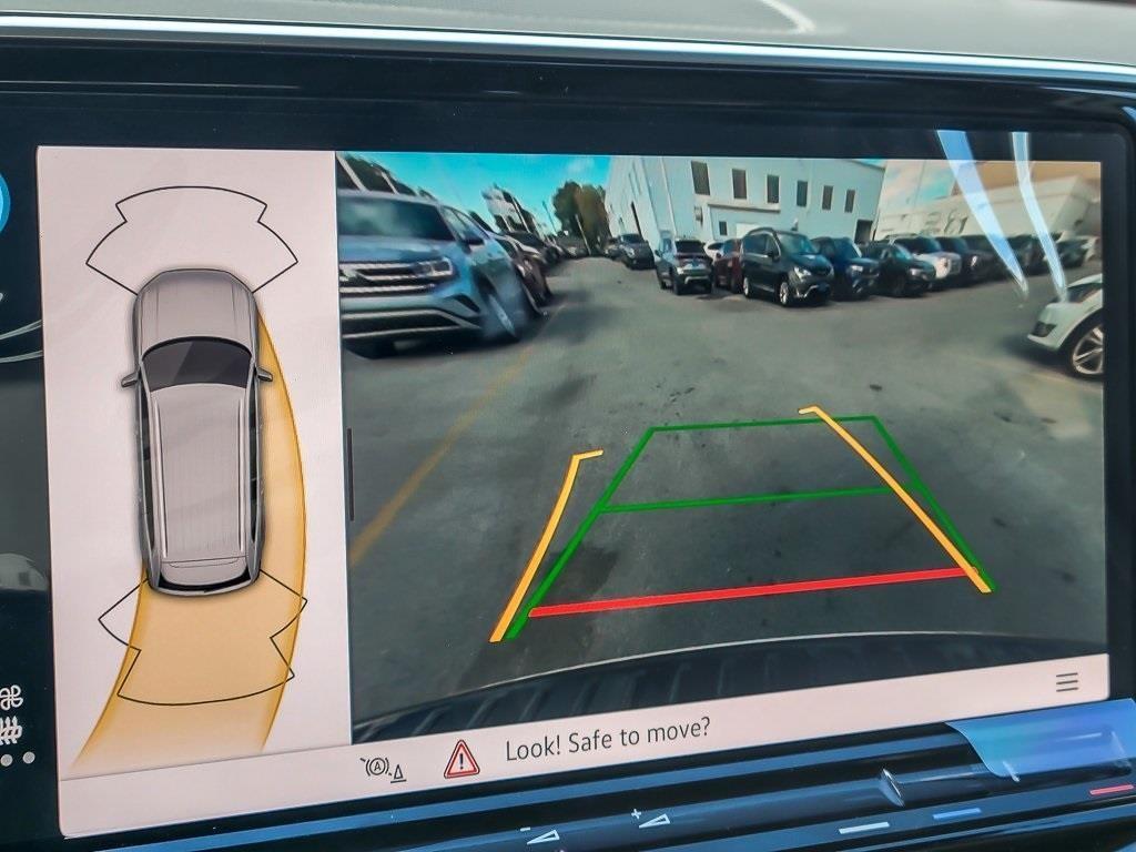 new 2026 Volkswagen Atlas car, priced at $46,525