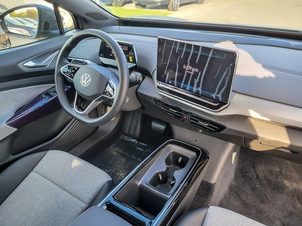 new 2025 Volkswagen ID.4 car, priced at $46,171