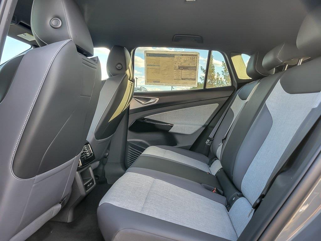 new 2025 Volkswagen ID.4 car, priced at $46,171