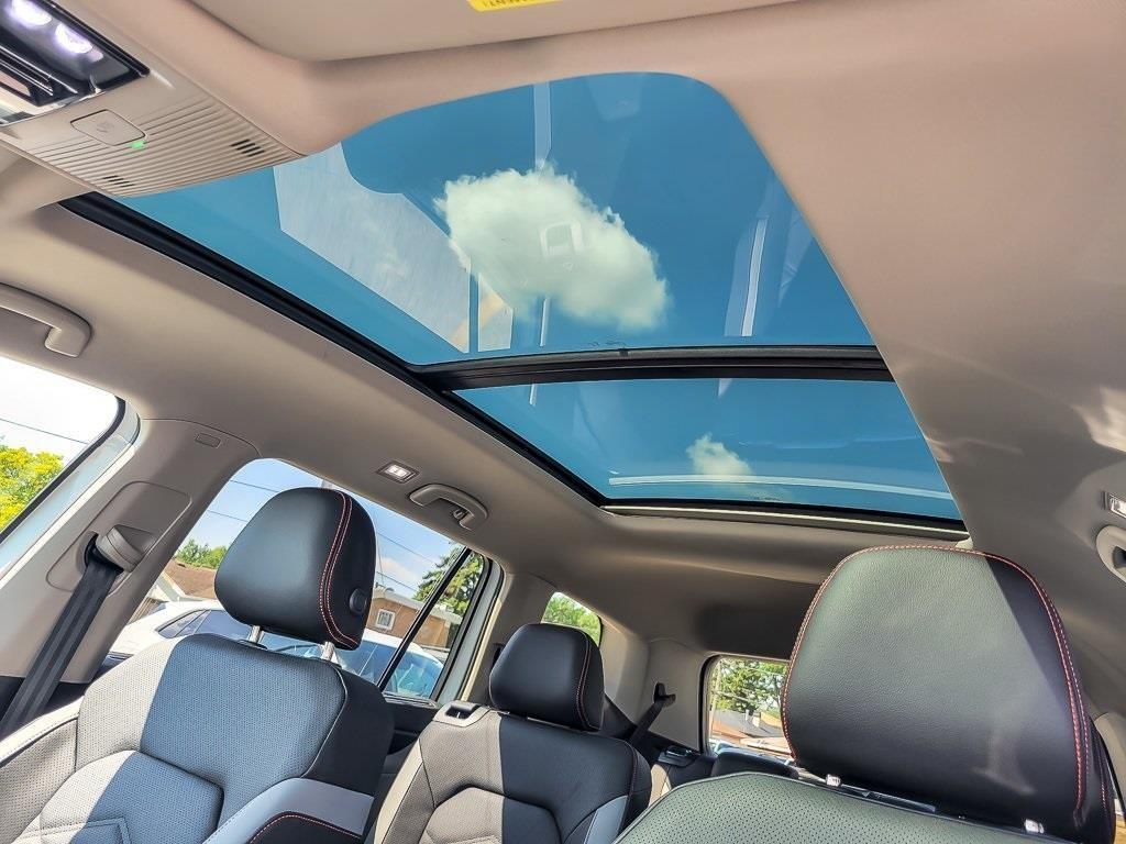 new 2026 Volkswagen Atlas car, priced at $48,362