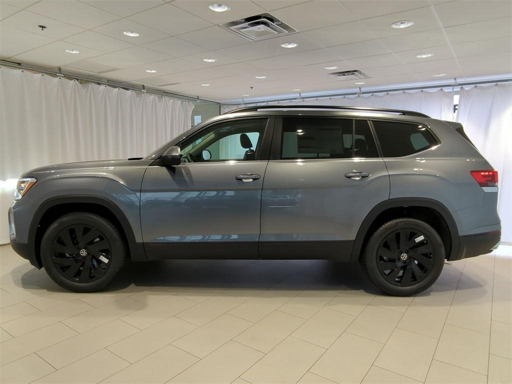 new 2025 Volkswagen Atlas car, priced at $44,184