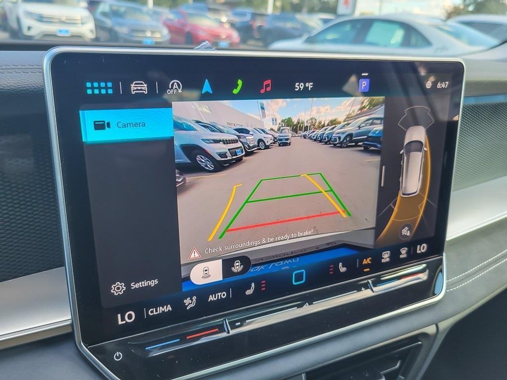 new 2025 Volkswagen Tiguan car, priced at $33,695