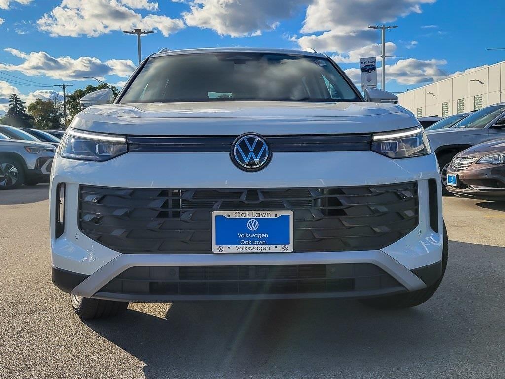 new 2025 Volkswagen Tiguan car, priced at $33,695