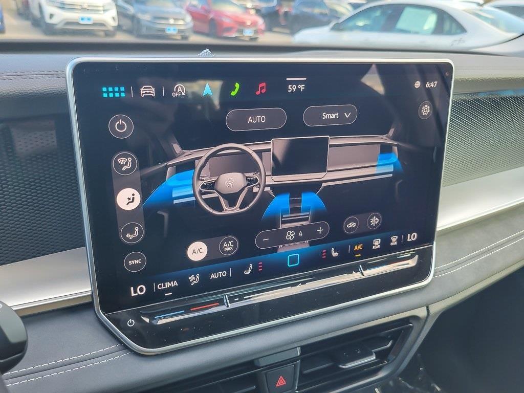 new 2025 Volkswagen Tiguan car, priced at $33,695