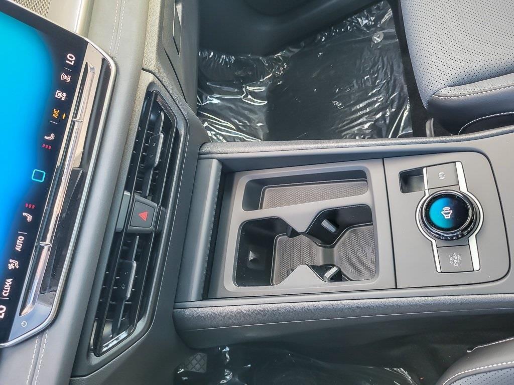 new 2025 Volkswagen Tiguan car, priced at $33,695