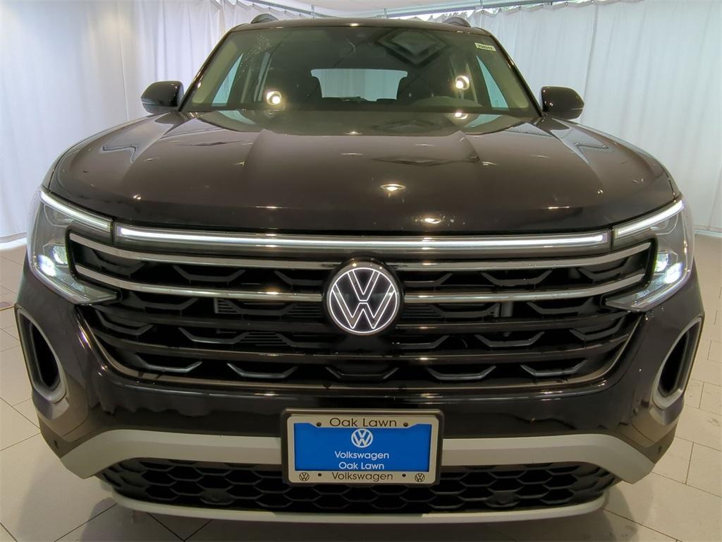 new 2025 Volkswagen Atlas car, priced at $45,106