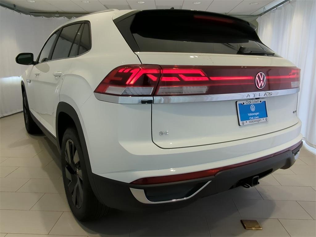 new 2025 Volkswagen Atlas Cross Sport car, priced at $41,675