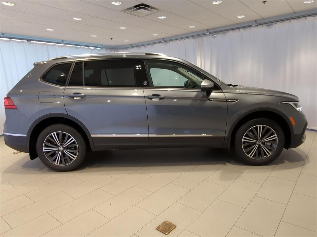 new 2024 Volkswagen Tiguan car, priced at $31,468