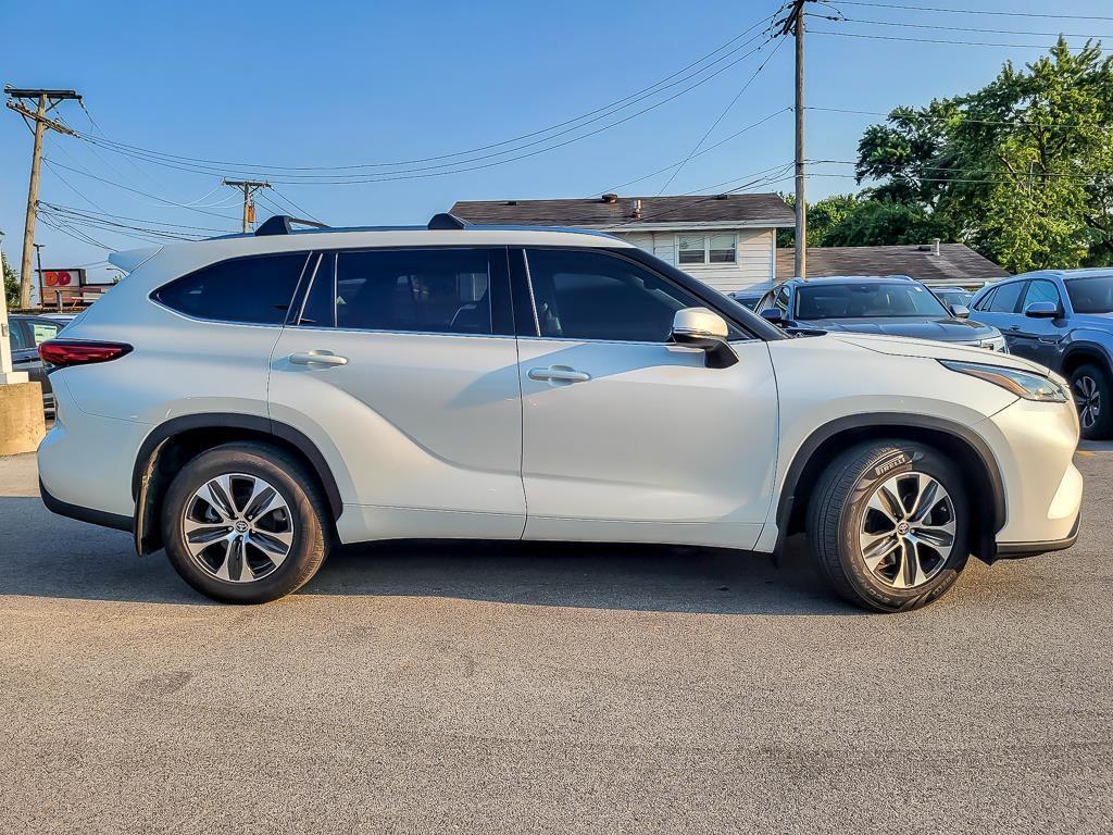 used 2020 Toyota Highlander car, priced at $29,991